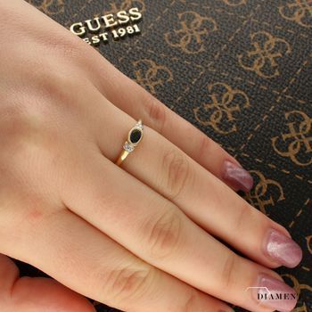 Złoty pierścionek z Diamentem i owalnym szafirem  585 DIAMENT.jpg